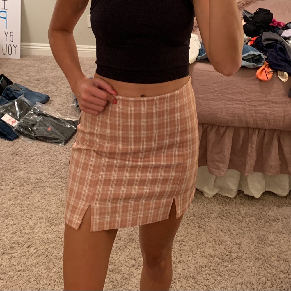 pink plaid mini skirt!!